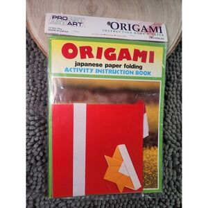ORIGAMI JAPANESE FOLDING PAPER ACTIVITY INSTRUCTION BOOK & PAPER~ PRO~ ART NEW